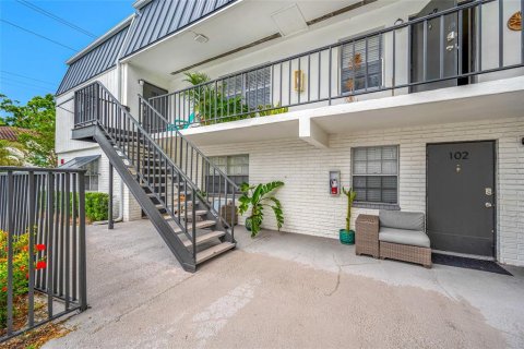 Apartment in Tampa, Florida 2 bedrooms, 97.55 sq.m. № 2113444 - photo 2