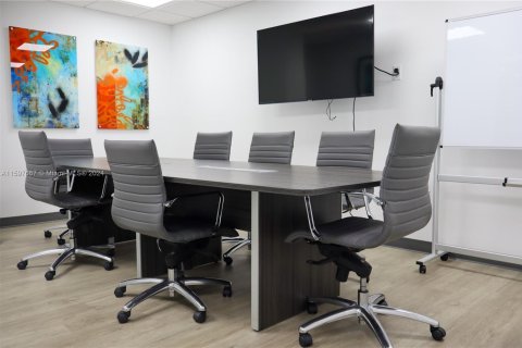 Bureau à Coral Gables, Floride № 1208075