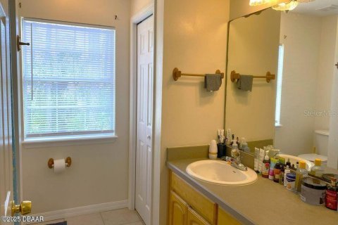 Commercial property in Palm Coast, Florida 4 bedrooms, 240.43 sq.m. № 1688025 - photo 23
