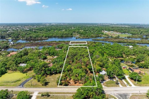 Terreno en Bradenton, Florida № 2099858