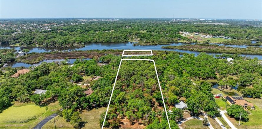 Terreno en Bradenton, Florida № 2099858