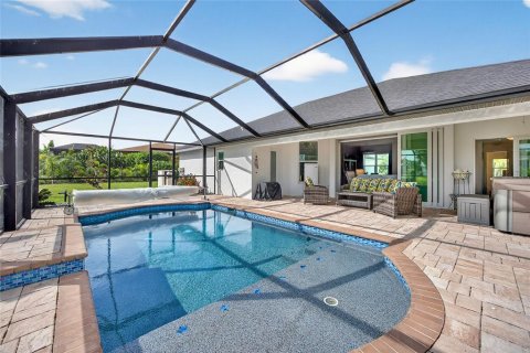 House in Punta Gorda, Florida 3 bedrooms, 165.37 sq.m. № 1903048 - photo 24