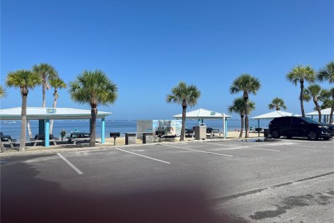 Casa en venta en New Port Richey, Florida, 2 dormitorios, 67.08 m2 № 1848578 - foto 25