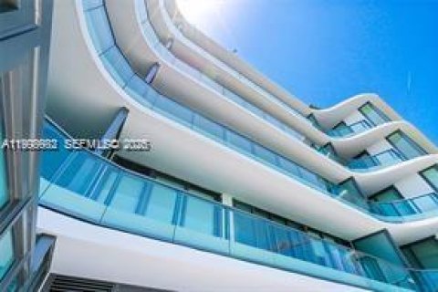 Condominio en alquiler en Bay Harbor Islands, Florida, 2 dormitorios, 114.18 m2 № 2060982 - foto 16