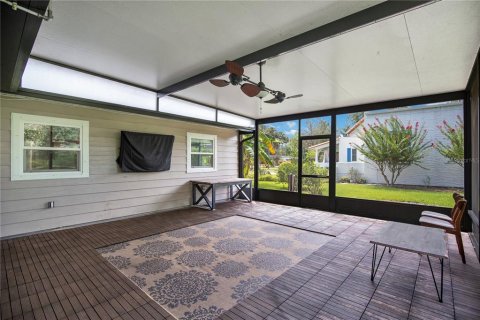 House in Sanford, Florida 3 bedrooms, 125.98 sq.m. № 1904429 - photo 21