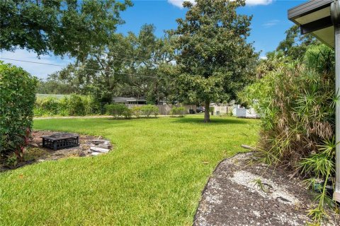 House in Sanford, Florida 3 bedrooms, 125.98 sq.m. № 1904429 - photo 24