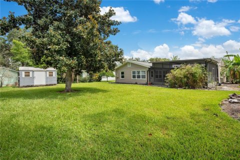 House in Sanford, Florida 3 bedrooms, 125.98 sq.m. № 1904429 - photo 25