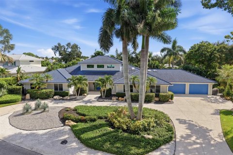 House in Sarasota, Florida 4 bedrooms, 365.38 sq.m. № 2425219