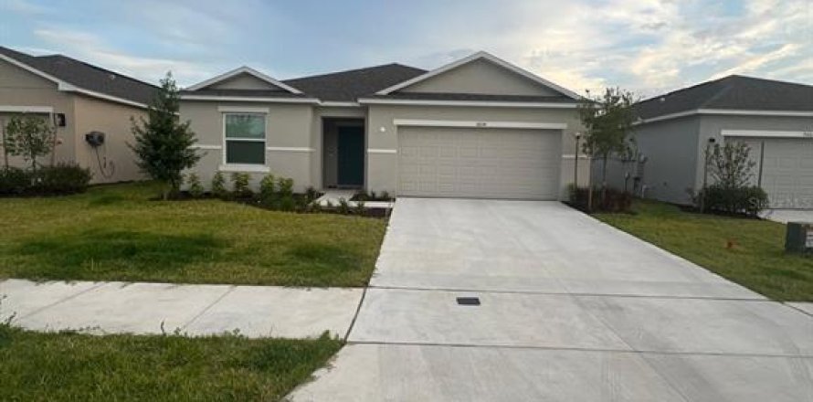 Villa ou maison à Kissimmee, Floride 4 chambres, 171.4 m2 № 1724772