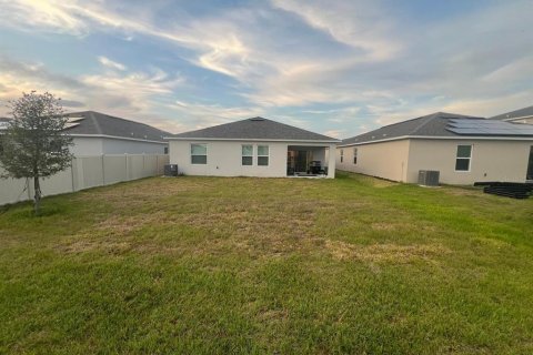 Villa ou maison à louer à Kissimmee, Floride: 4 chambres, 171.4 m2 № 1724772 - photo 8