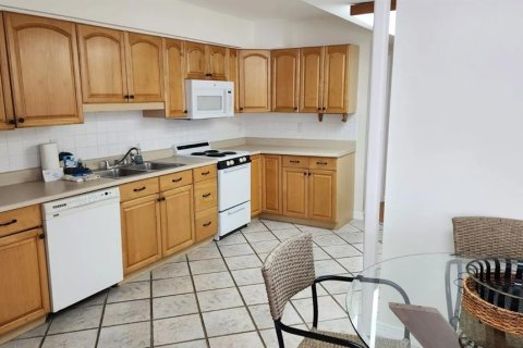 Hotel in Clearwater, Florida 923.08 sq.m. № 2198445 - photo 9