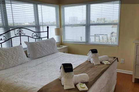 Hotel in Clearwater, Florida 923.08 sq.m. № 2198445 - photo 3