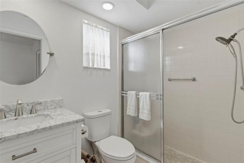 House in New Port Richey, Florida 2 bedrooms, 111.48 sq.m. № 2416650 - photo 16