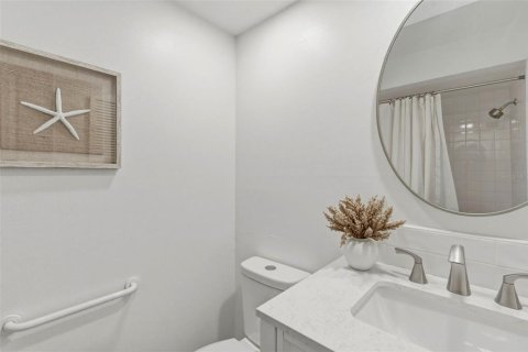 House in New Port Richey, Florida 2 bedrooms, 111.48 sq.m. № 2416650 - photo 18