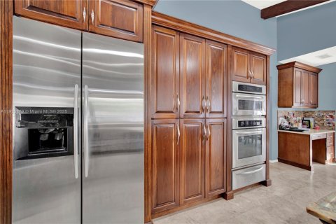 Купить виллу или дом в Хомстед, Флорида 4 спальни, 357.67м2, № 1975180 - фото 19