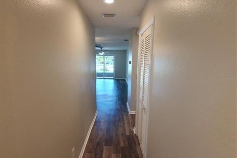 House in Palm Harbor, Florida 2 bedrooms, 92.9 sq.m. № 1805536 - photo 3