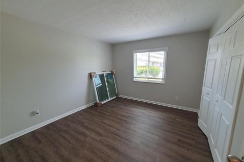House in Palm Harbor, Florida 2 bedrooms, 92.9 sq.m. № 1805536 - photo 5