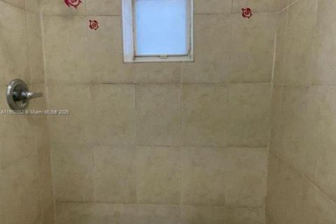 Condominio en venta en Miami, Florida, 1 dormitorio, 43.2 m2 № 1952217 - foto 14