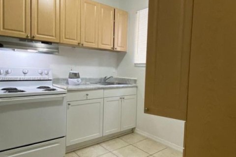 Condominio en venta en Miami, Florida, 1 dormitorio, 43.2 m2 № 1952217 - foto 24