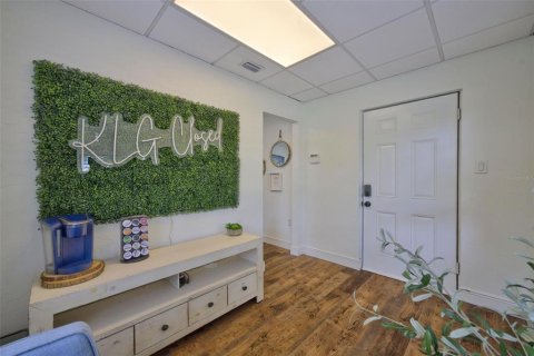 Immobilier commercial à louer à Orlando, Floride: 158.31 m2 № 2156269 - photo 7