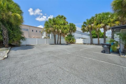 Immobilier commercial à louer à Orlando, Floride: 158.31 m2 № 2156269 - photo 16