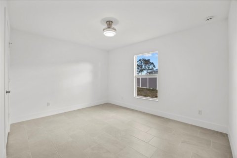 Casa en venta en Port St. Lucie, Florida, 4 dormitorios, 215.81 m2 № 2077716 - foto 25