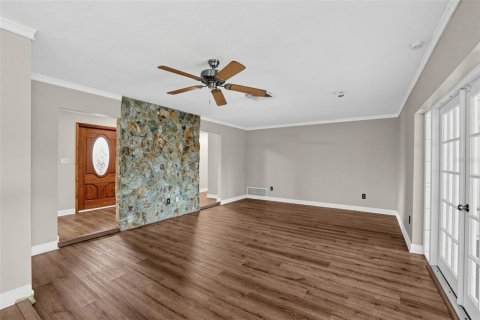 Villa ou maison à vendre à Saint Petersburg, Floride: 4 chambres, 182.92 m2 № 2305017 - photo 6