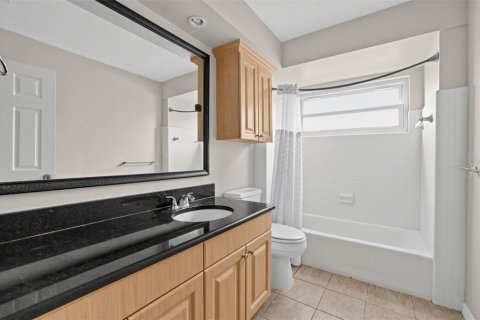 Villa ou maison à vendre à Saint Petersburg, Floride: 4 chambres, 182.92 m2 № 2305017 - photo 20