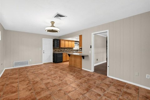 Villa ou maison à vendre à Saint Petersburg, Floride: 4 chambres, 182.92 m2 № 2305017 - photo 13