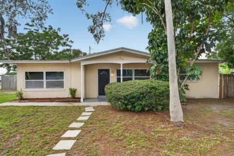 Villa ou maison à Safety Harbor, Floride 3 chambres, 132.39 m2 № 2314610