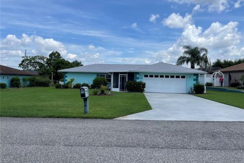 Casa en venta en Sebring, Florida, 2 dormitorios, 131.55 m2 № 1822896 - foto 1