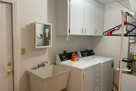 Casa en venta en Sebring, Florida, 2 dormitorios, 131.55 m2 № 1822896 - foto 12
