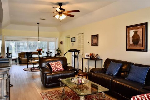 Villa ou maison à louer à Lakeland, Floride: 2 chambres, 110.83 m2 № 2361332 - photo 5