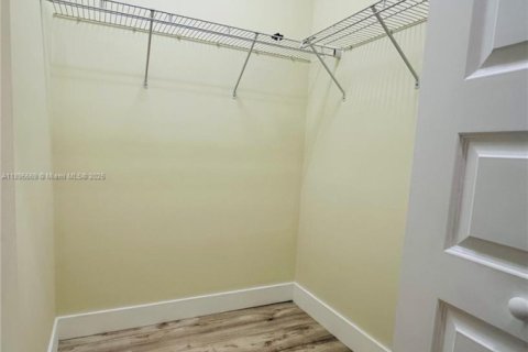 Appartement à louer à Doral, Floride: 2 chambres, 99.59 m2 № 1947260 - photo 9