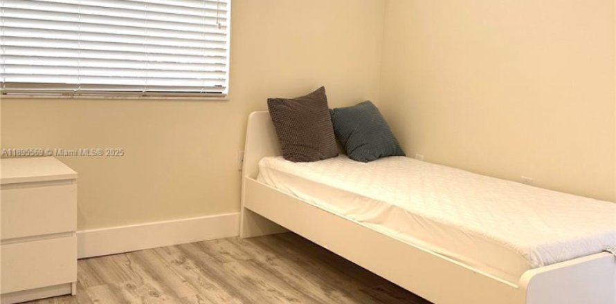 Appartement à Doral, Floride 2 chambres, 99.59 m2 № 1947260