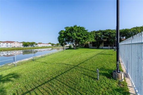 Condo in Cutler Bay, Florida, 1 bedroom  № 1892983 - photo 29