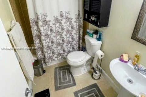 Condo in Cutler Bay, Florida, 1 bedroom  № 1892983 - photo 10