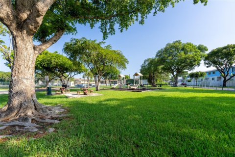 Condo in Cutler Bay, Florida, 1 bedroom  № 1892983 - photo 24