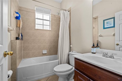 Villa ou maison à vendre à Orlando, Floride: 4 chambres, 272.2 m2 № 1816835 - photo 19