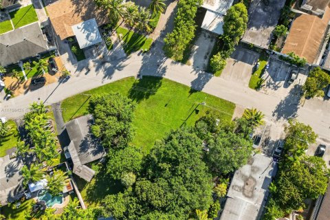 Terreno en venta en Fort Lauderdale, Florida № 1716390 - foto 27