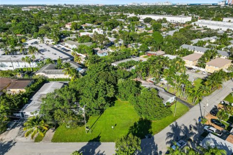 Terreno en venta en Fort Lauderdale, Florida № 1716390 - foto 21