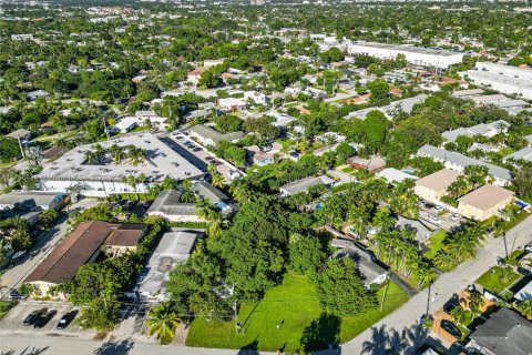 Terreno en venta en Fort Lauderdale, Florida № 1716390 - foto 24
