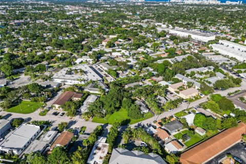 Terreno en venta en Fort Lauderdale, Florida № 1716390 - foto 18