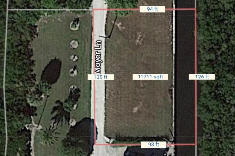 Land in Bokeelia, Florida № 1030061 - photo 1