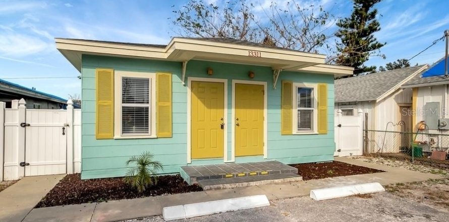 Apartamento en Madeira Beach, Florida 2 dormitorios, 54.63 m2 № 1851349