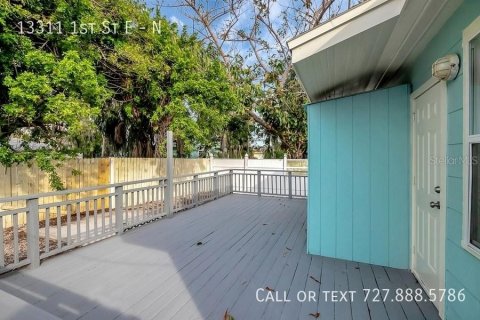 Apartamento en alquiler en Madeira Beach, Florida, 2 dormitorios, 54.63 m2 № 1851349 - foto 22