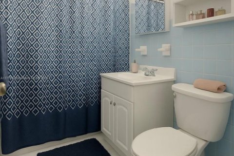 Casa en venta en Coral Gables, Florida, 3 dormitorios, 116.59 m2 № 2034933 - foto 14