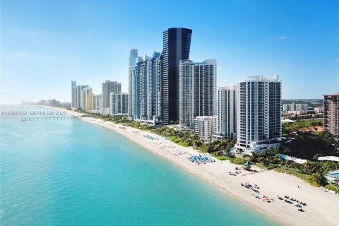 Copropriété à louer à Sunny Isles Beach, Floride: 2 chambres, 136.57 m2 № 1986926 - photo 21