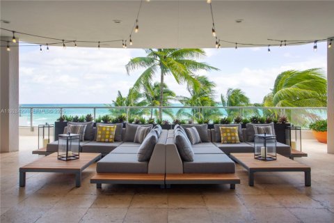 Copropriété à louer à Sunny Isles Beach, Floride: 2 chambres, 136.57 m2 № 1986926 - photo 28