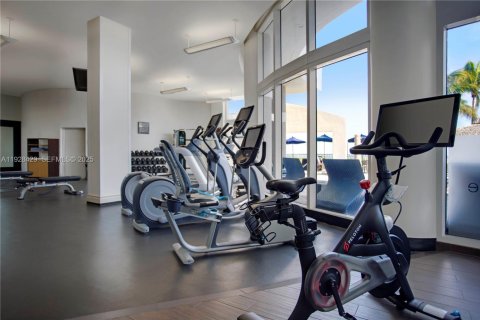 Copropriété à louer à Sunny Isles Beach, Floride: 2 chambres, 136.57 m2 № 1986926 - photo 30